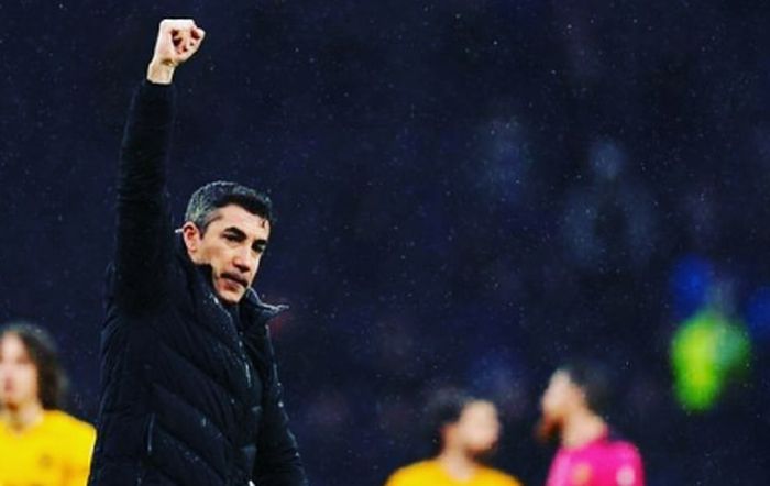 Botafogo oficializa contratação do técnico português Bruno Lage