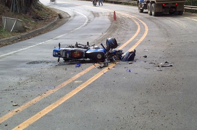 Acidente com motocicleta deixa dois mortos em Manaus 