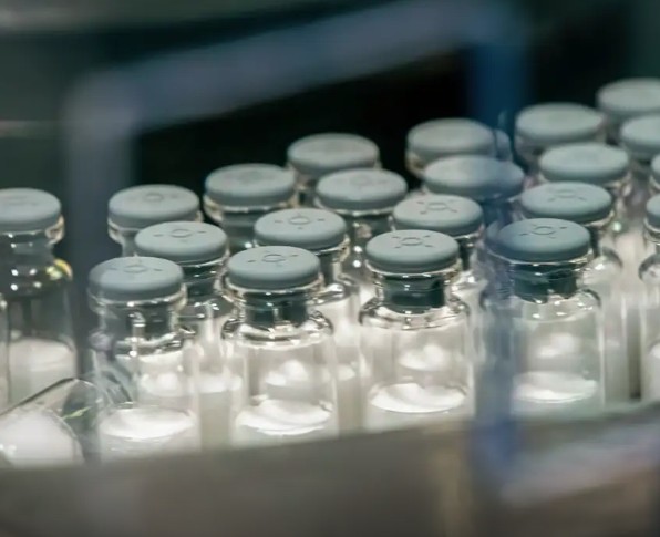 Brasil cria primeira vacina de dose única contra a dengue no mundo