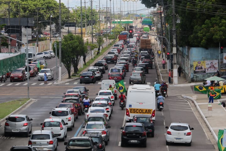 Constantino Nery fica completamente parada com jogo do Brasil contra Suíça