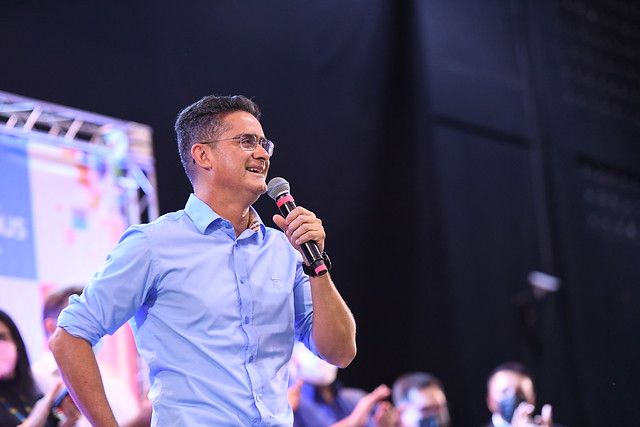 David Almeida é um dos gestores municipais com maior aprovação do Brasil