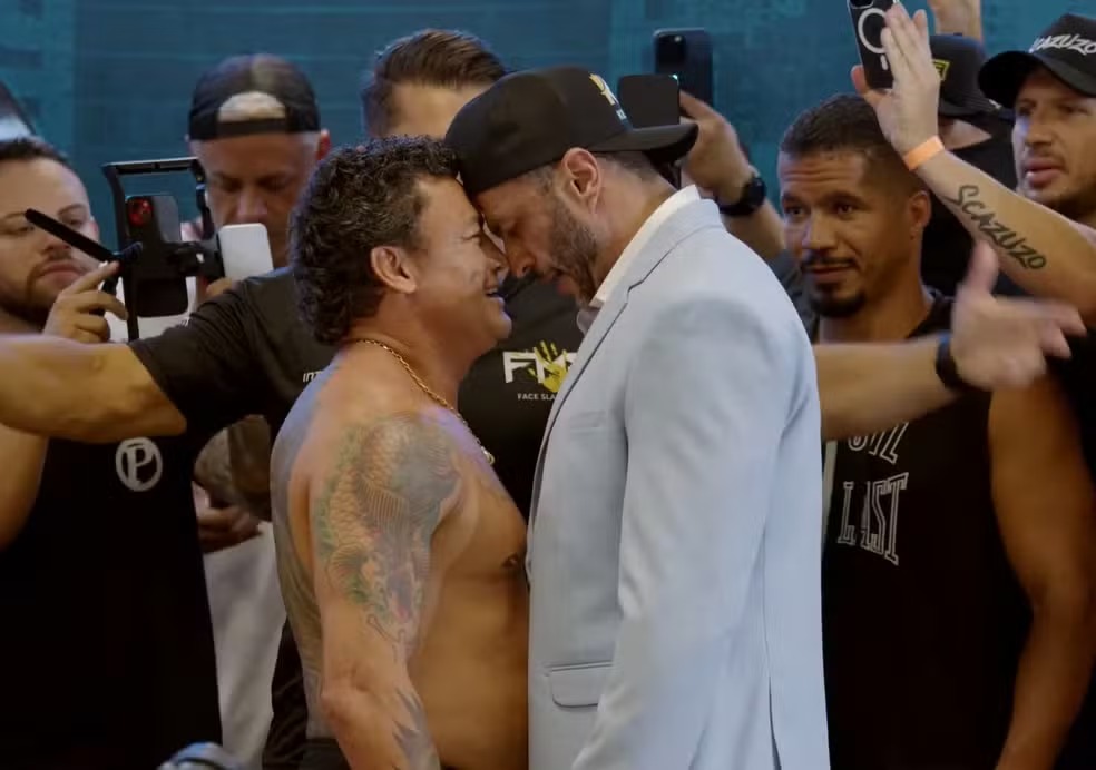 Popó e Bambam se abraçam e fazem as pazes após luta de 36 segundos: 'Mão do cara é pesada'