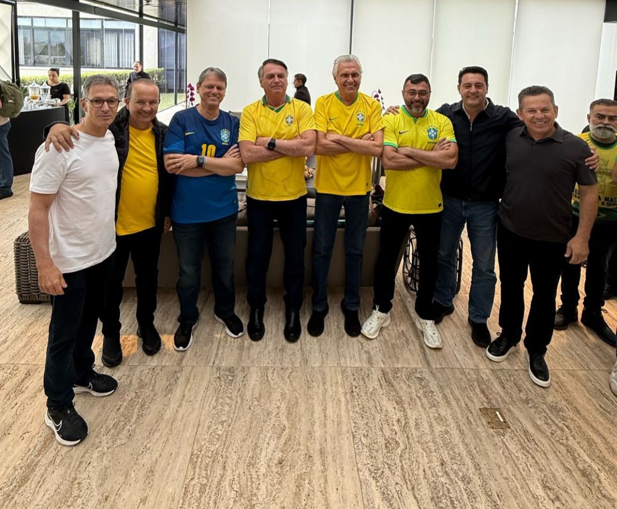 Wilson Lima participa de encontro com Bolsonaro e governadores antes de ato por anistia