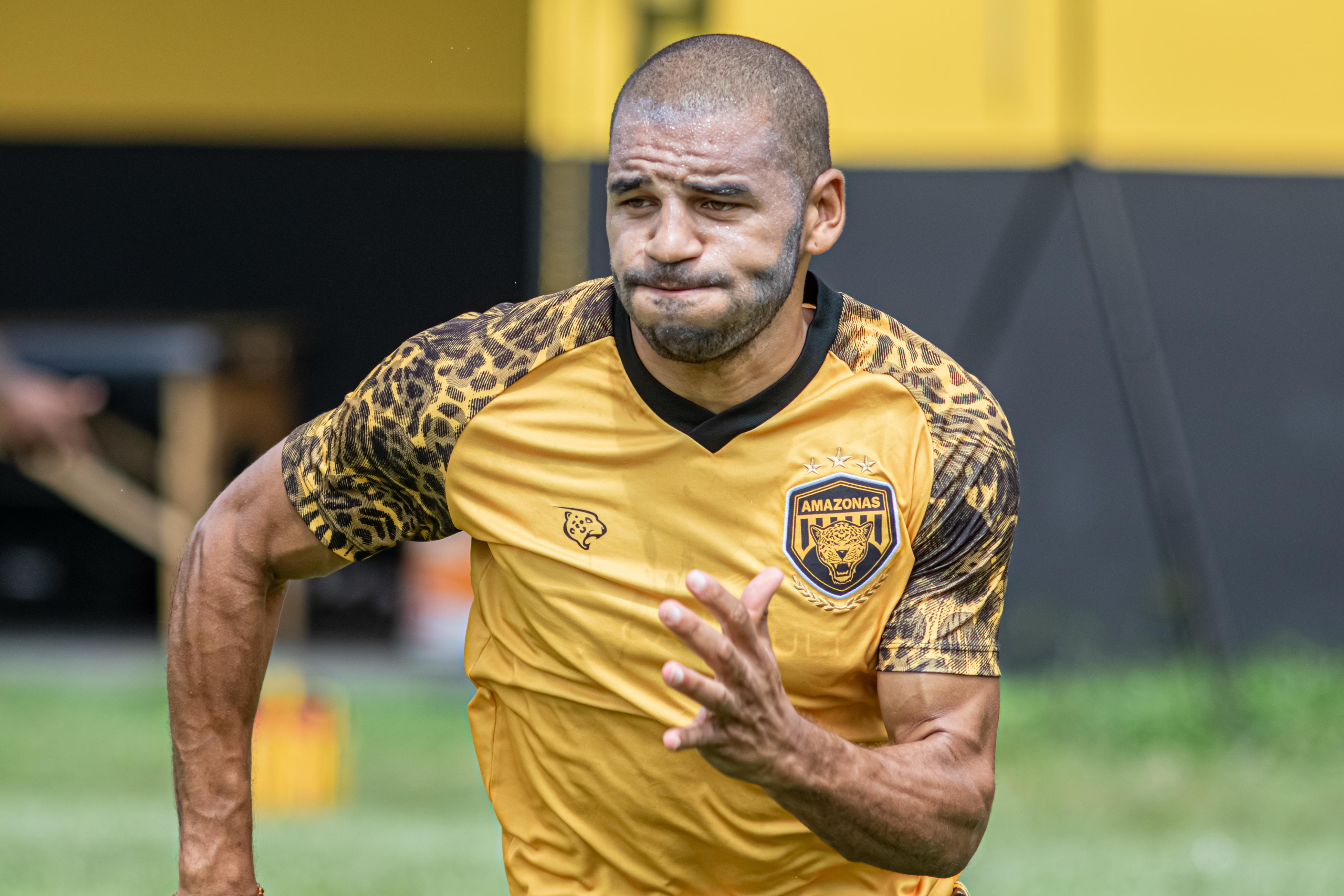 Amazonas FC anuncia volante uruguaio para a Série B