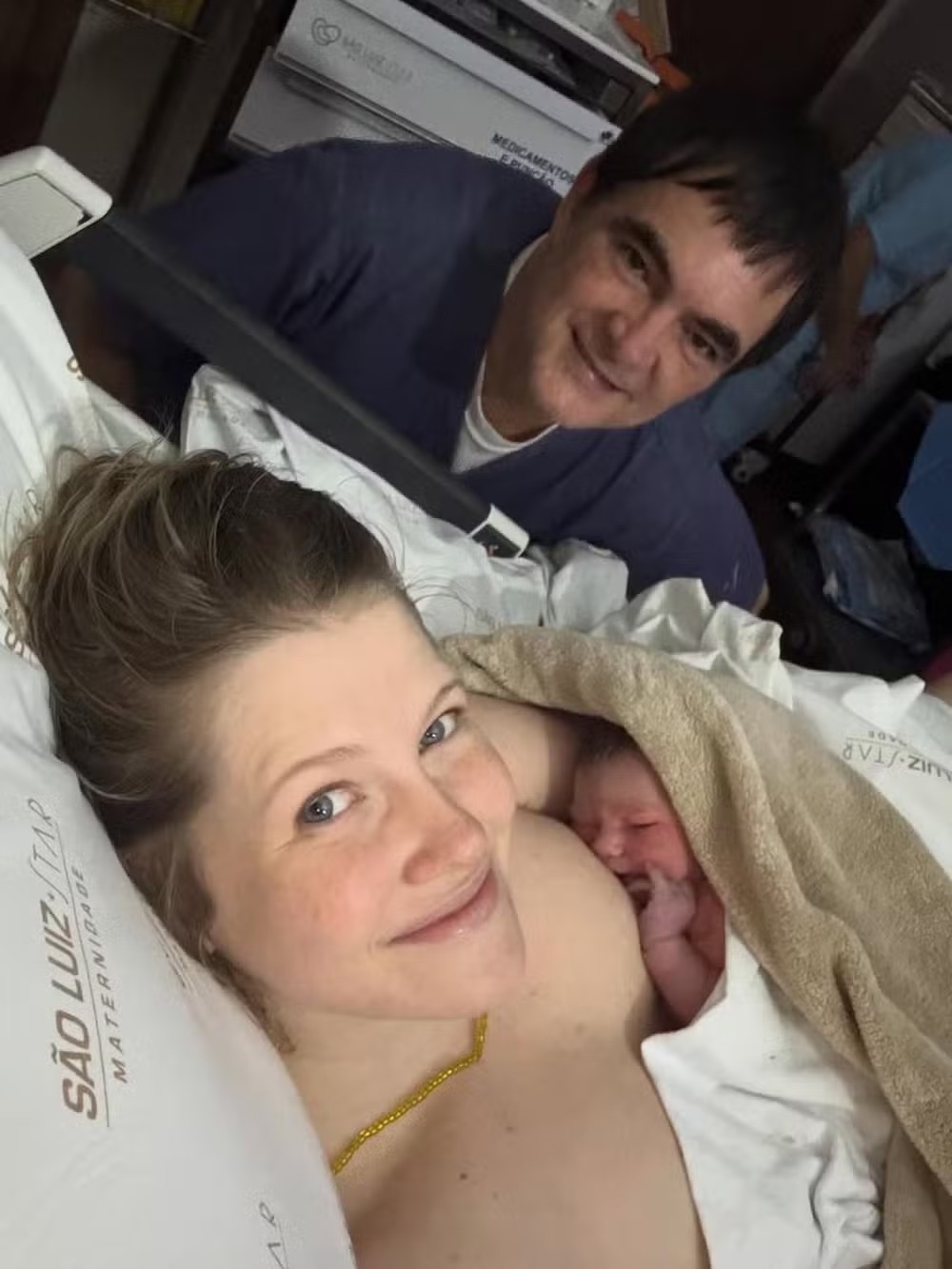 Samuel Rosa anuncia nascimento da quarta filha; veja foto