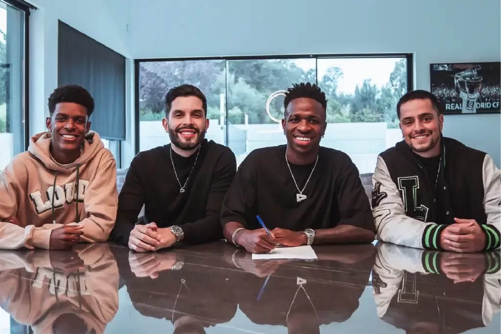 Vini Jr se torna sócio de empresa de esports Loud