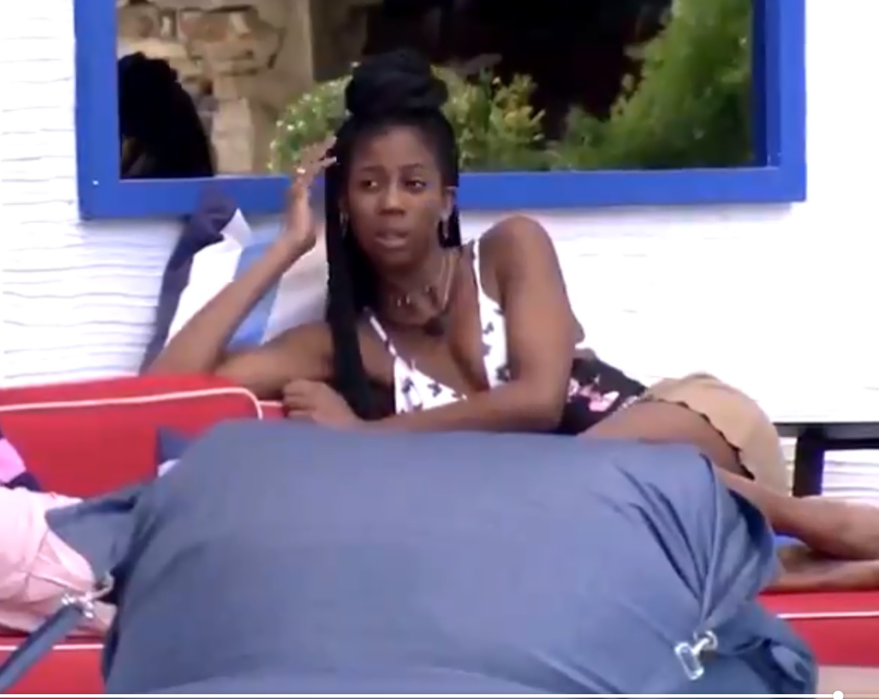 Internautas comemoram após Camilla de Lucas ‘acordar’ para jogo