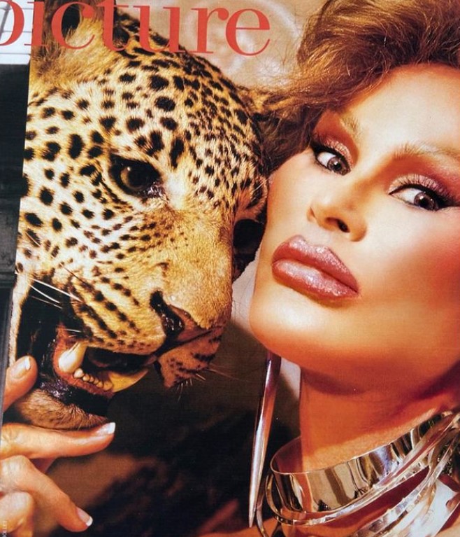 Morre Jocelyn Wildenstein, socialite conhecida como 'Mulher-Gato'
