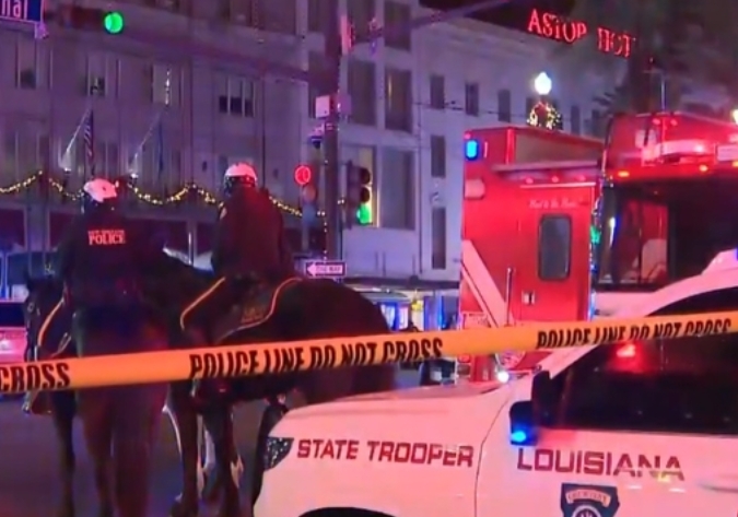 Suspeito de ataque nos EUA tinha bandeira do Estado Islâmico no carro 