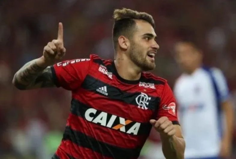 Cria do Flamengo é o novo reforço do Remo