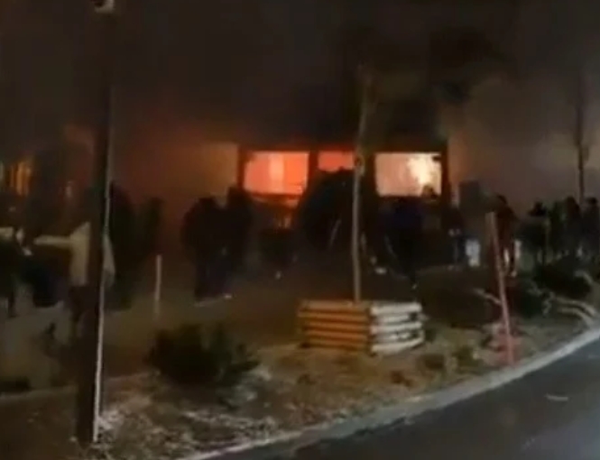 Explosão em festa de Ano Novo deixa ao menos 10 mortos na Suíça