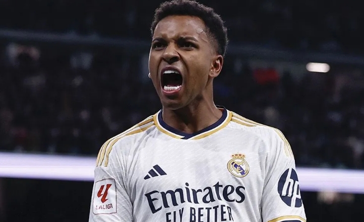 Rodrygo interessa a clubes da Inglaterra, mas Real descarta venda