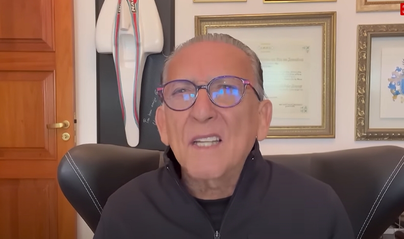 Galvão Bueno reage à eliminação do Corinthians na Sul-Americana