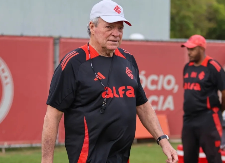 Abel Braga pede desculpas após fala homofóbica em apresentação no Inter