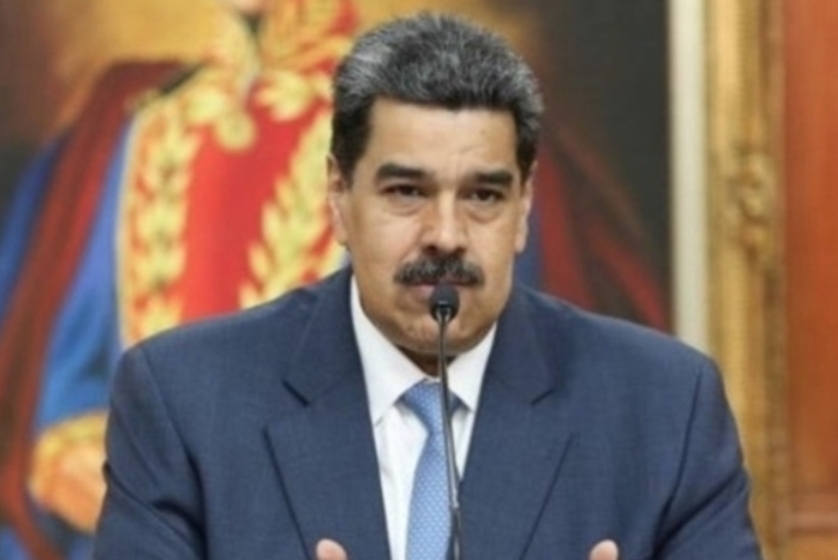 Maduro fala em 'novo começo com EUA' e liberta americanos após visita de enviado de Trump