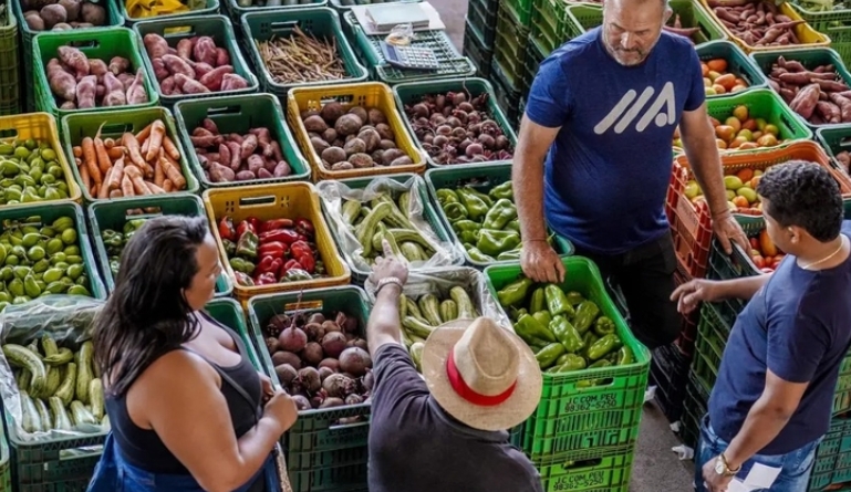 Conab pede R$ 737 milhões para reforçar estoques e tentar conter preços de alimentos