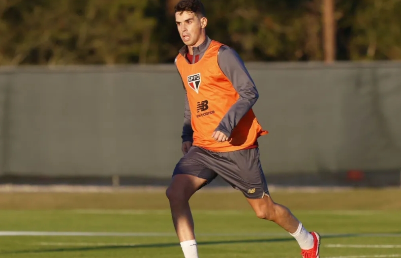 Zubeldía indica como deve escalar Oscar no São Paulo