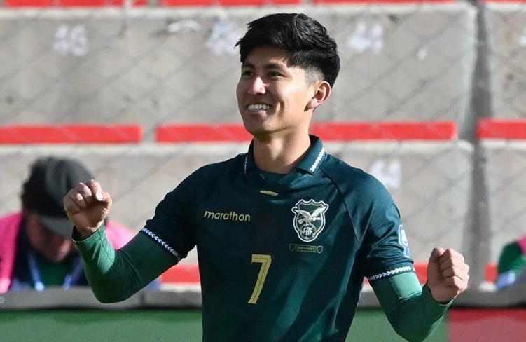 Bolívia vence Chile e ainda sonha com vaga na Copa do Mundo