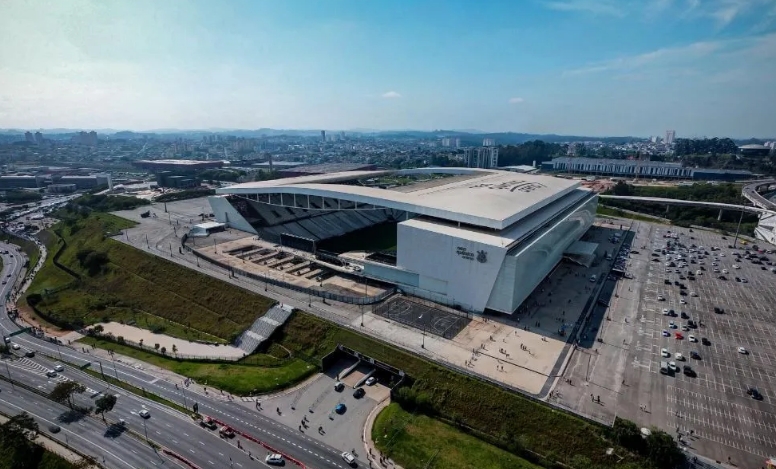 Por causa de Neymar, cambistas cobram mil reais para Corinthians x Santos