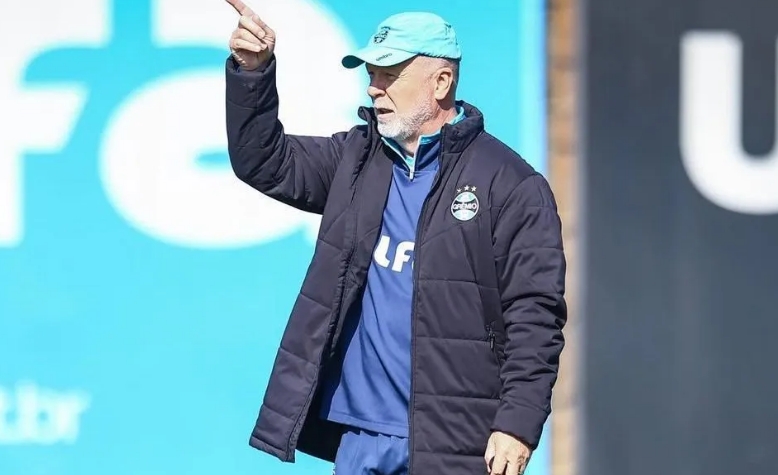 Mano Menezes desabafa sobre situação do Grêmio