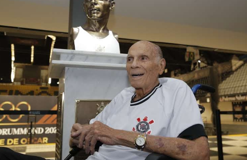 Lenda do basquete brasileiro, Amaury Pasos morre aos 89 anos