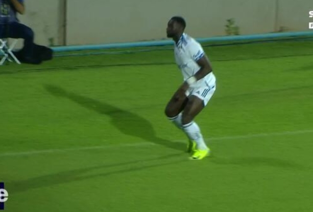 Cruzeiro leva virada na estreia de Leonardo Jardim e encara o América