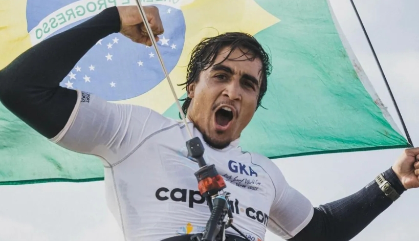 Brasileiro faz história no Mundial de Kitesurf e mira topo do ranking
