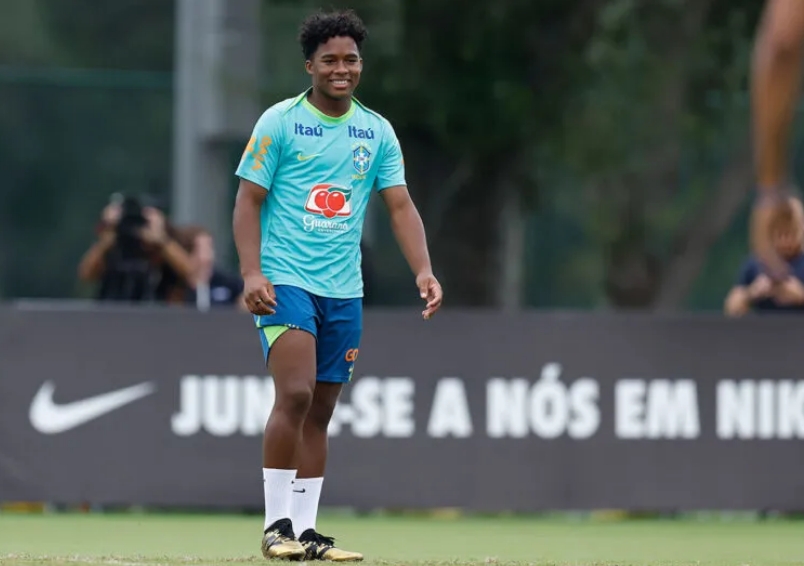 Endrick encurta férias para disputar espaço antes da pré-temporada do Real