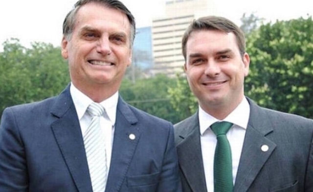 Flávio Bolsonaro disse que 'ninguém está feliz' com tarifaço de Trump