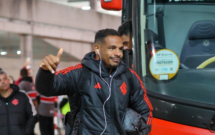 Internacional anuncia rescisão amigável com o volante Fernando