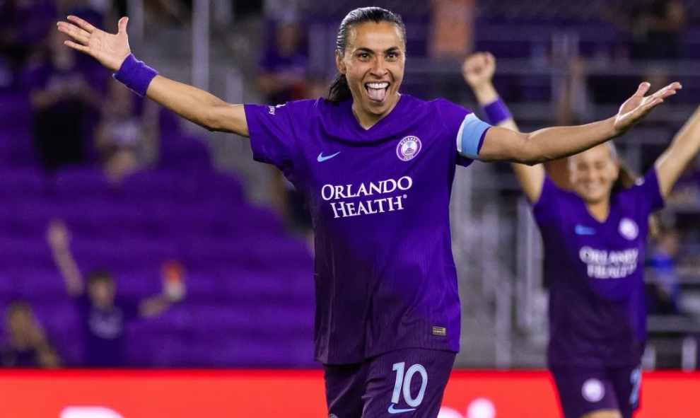 Marta é indicada ao prêmio de melhor jogadora da temporada nos EUA