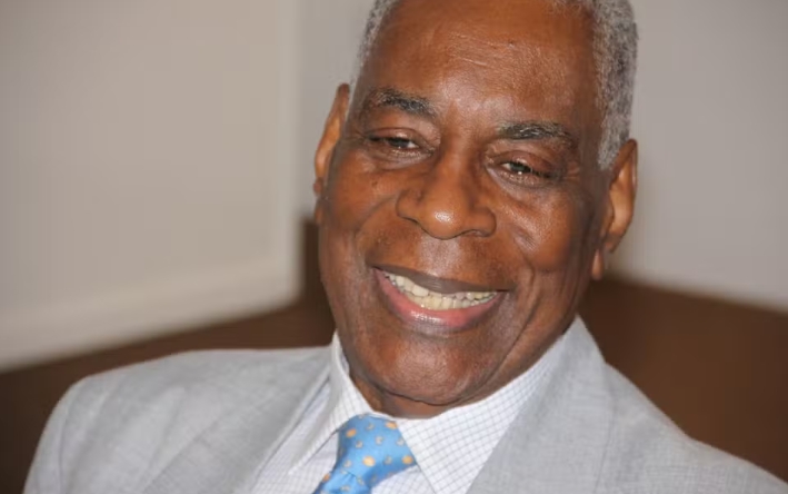 Haroldo Costa, ator e comentarista de carnaval, morre aos 95 anos no Rio