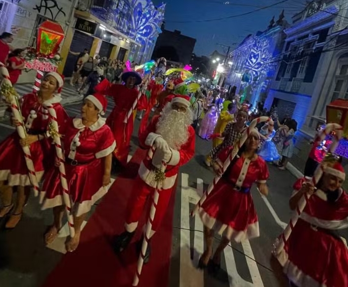Seresta, flashback dos anos 90 e Natal animam o fim de semana no Amazonas