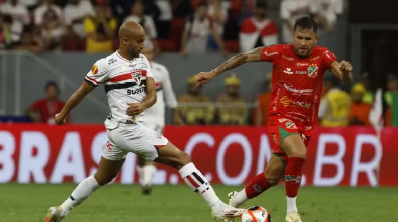São Paulo cede empate ao Velo Clube três vezes e adia classificação