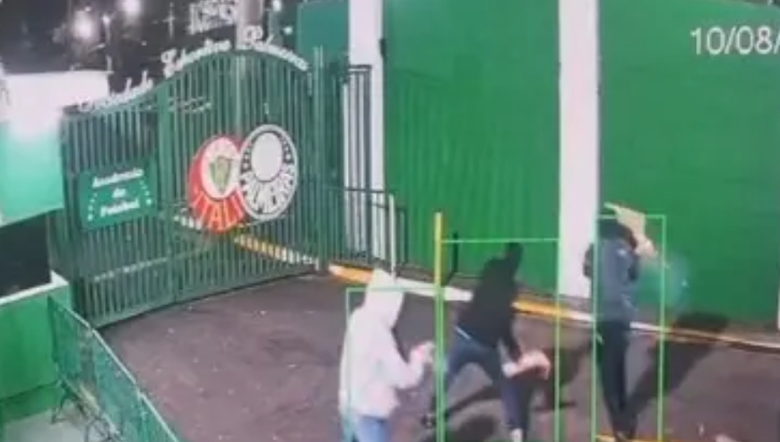 Delegacia aceita pedido do Palmeiras e abre inquérito para averiguar ataque