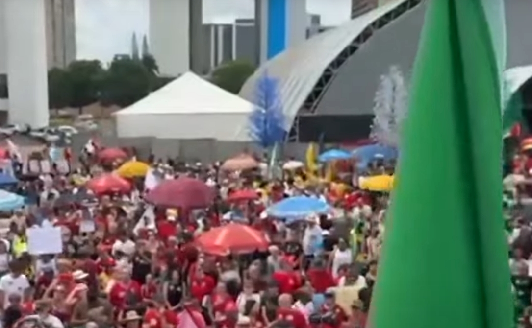 Manifestantes protestam em capitais contra aprovação do PL da Dosimetria