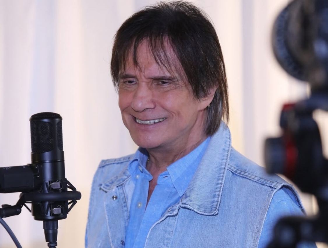 Roberto Carlos passa bem após incidente durante gravação em Gramado