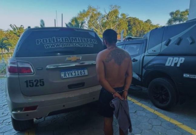Suspeito de duplo homicídio em Manaus é recapturado em SC