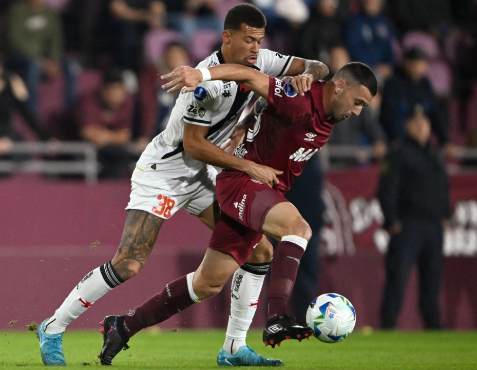 Clubes argentinos levam ampla vantagem no confronto com brasileiros em 2025