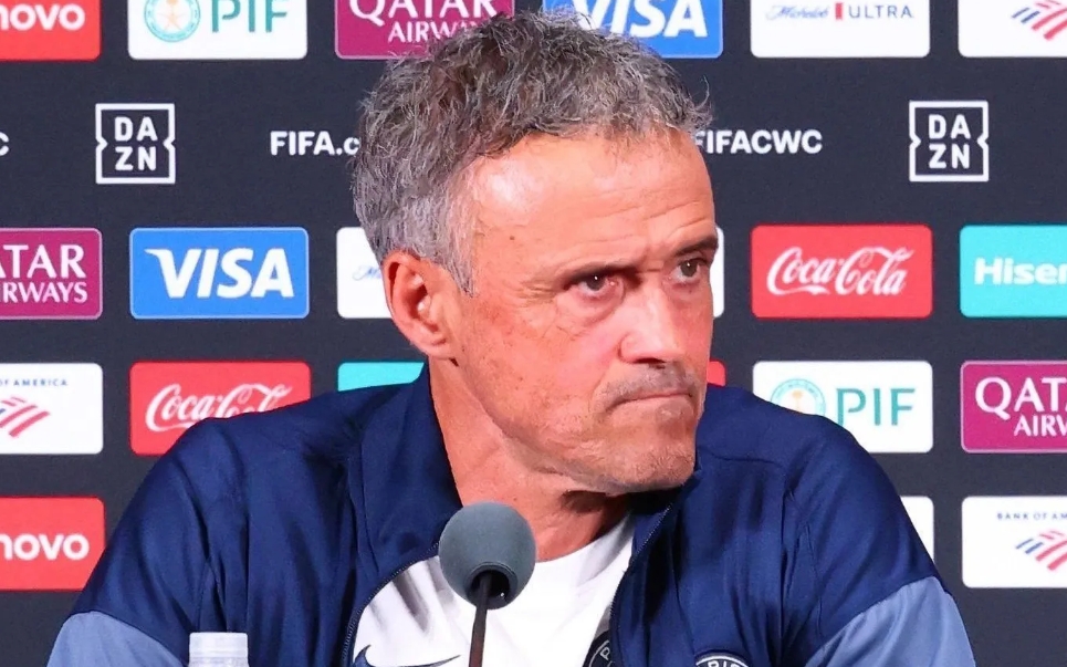 Luis Enrique pode ser punido por confusão com João Pedro no Mundial