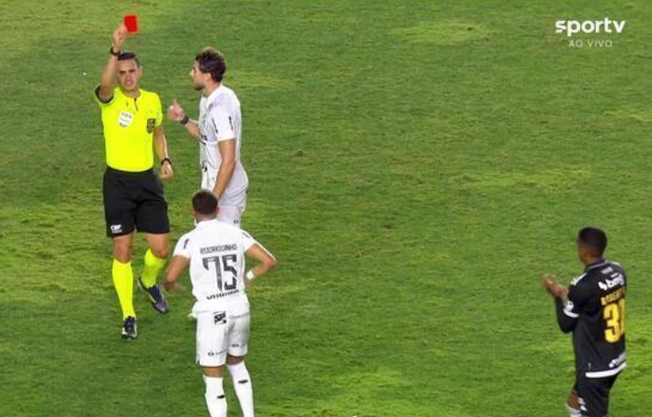 Ceará busca empate heroico contra o Vasco nos acréscimos no Brasileirão