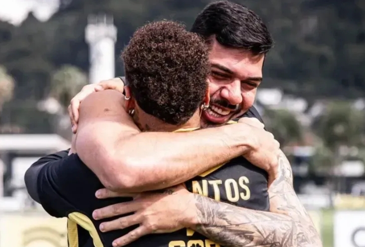 Santos: Neymar se despede de companheiro que estava há dez anos no clube