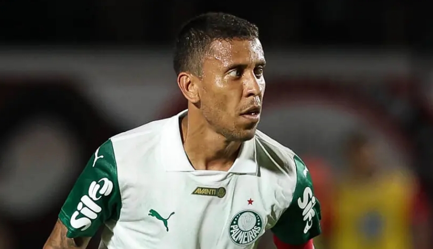 Marcos Rocha negocia rescisão de contrato e encaminha saída do Palmeiras