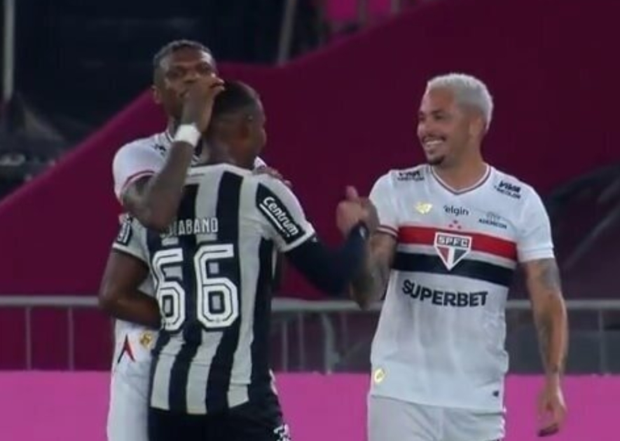 Botafogo e São Paulo ficam no empate em bom jogo no Nilton Santos