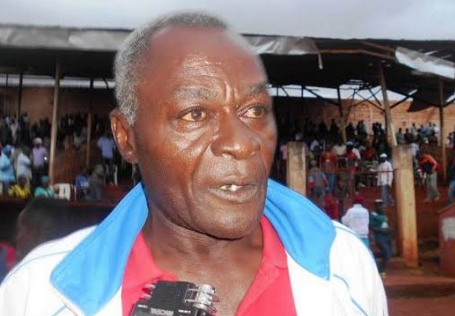 Estrela de Camarões na Copa do Mundo de 1990 morre aos 68 anos