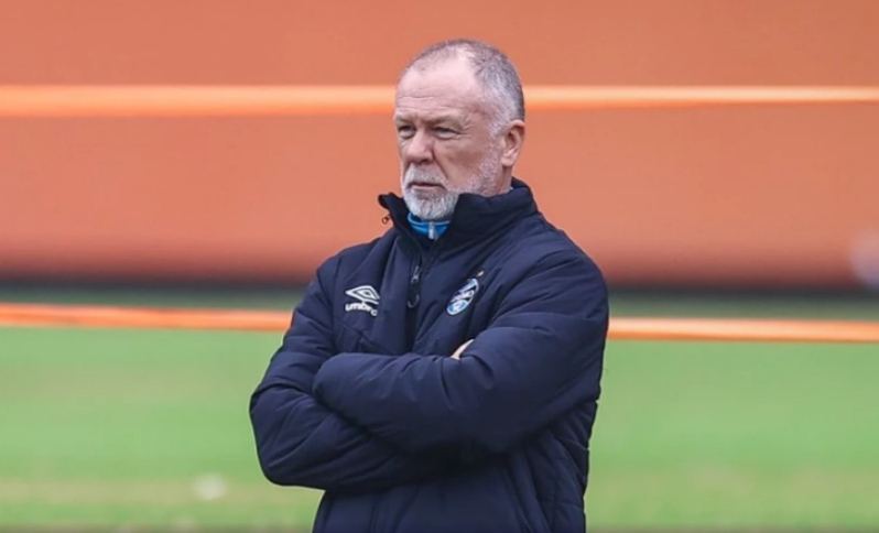 Contra Alianza Lima, Grêmio busca se recuperar da goleada para o Cruzeiro