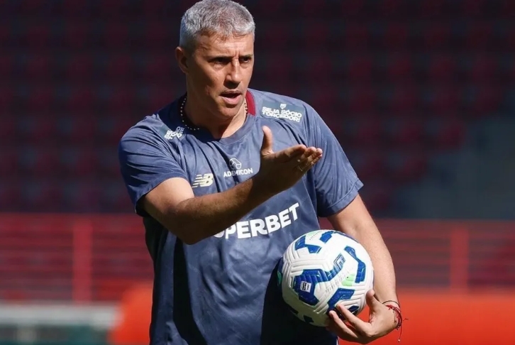 Perto da zona do rebaixamento, São Paulo visita o Bragantino no Brasileiro