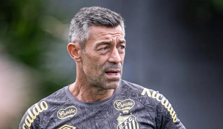Santos é condenado pela Fifa a pagar valor milionário a Caixinha