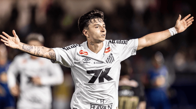 Barreal revela desejo de ficar no Santos para 2026: 'Gostaria muito'