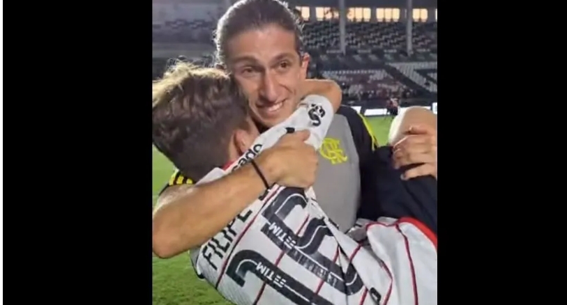 Ídolo do Flamengo se emociona com primeiro título como técnico